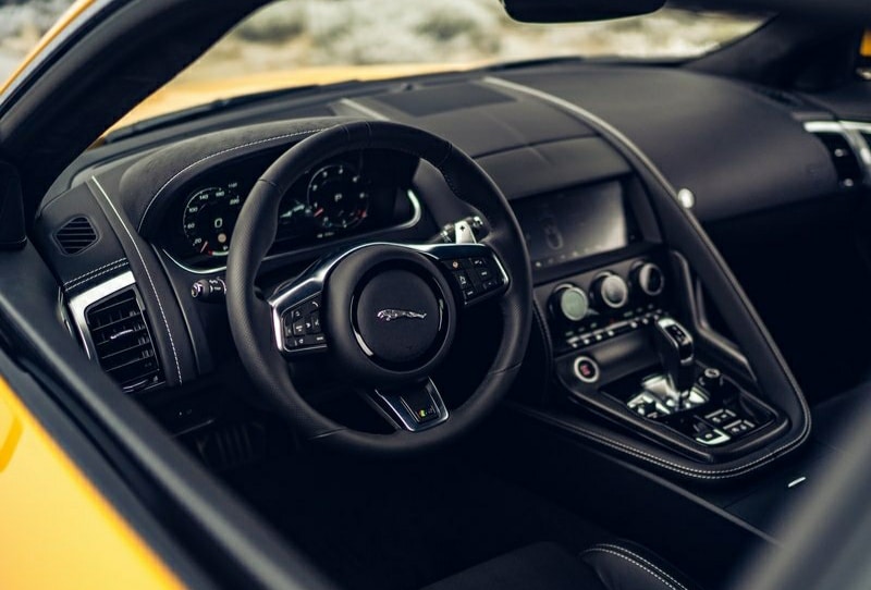 Jaguar F-TYPE arşiv görseli 12