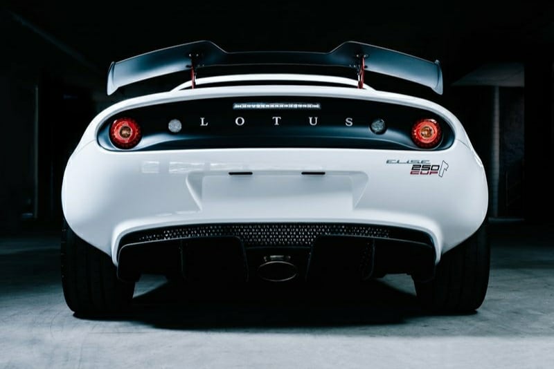 Lotus Elise Bathurst Edition arka bölüm ve kanat