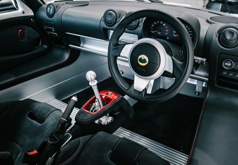 Lotus Elise Bathurst Edition arka üç çeyrek görünüm