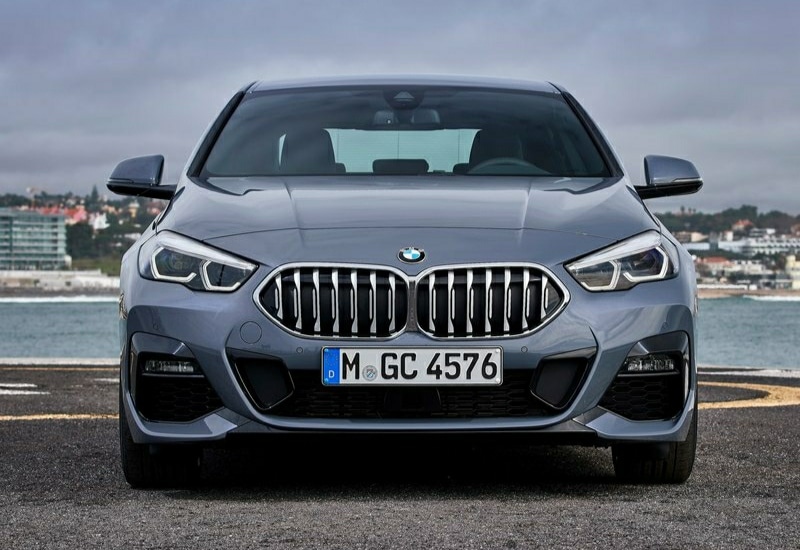 BMW 220d Gran Coupe ön görünümü