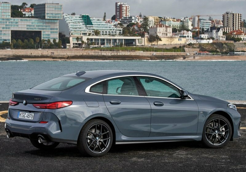 BMW 220d Gran Coupe sağ yan görünümü