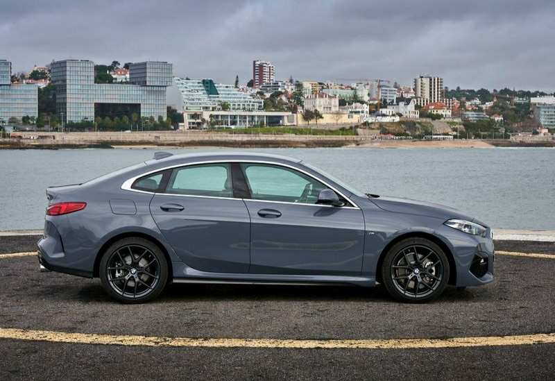 BMW 220d Gran Coupe sağ yan profili