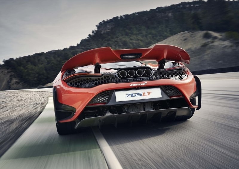 McLaren 765LT ön bölüm detayları