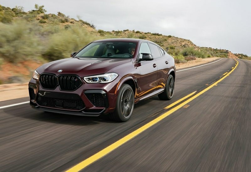 2020 BMW X6 M Competition otomobil arşiv görseli