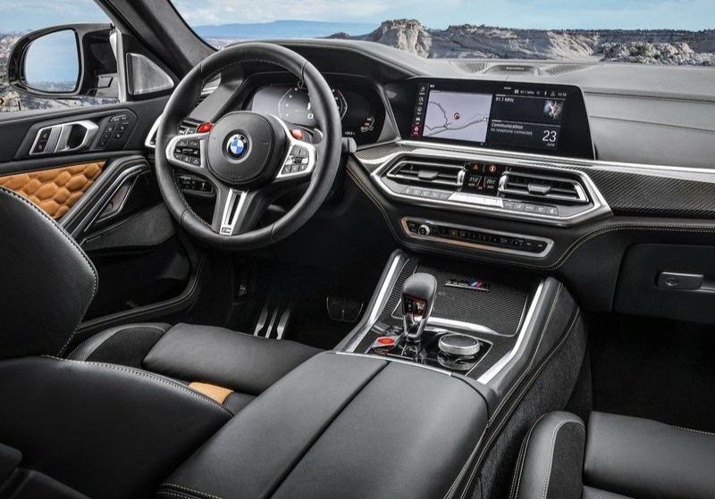 BMW X6 M Competition kokpiti
