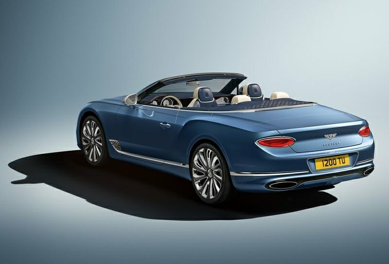 2020 Bentley Continental GT Mulliner Cabrio otomobil arşiv görseli