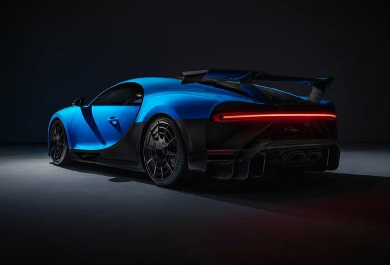 Bugatti Chiron Pur Sport galeri görseli