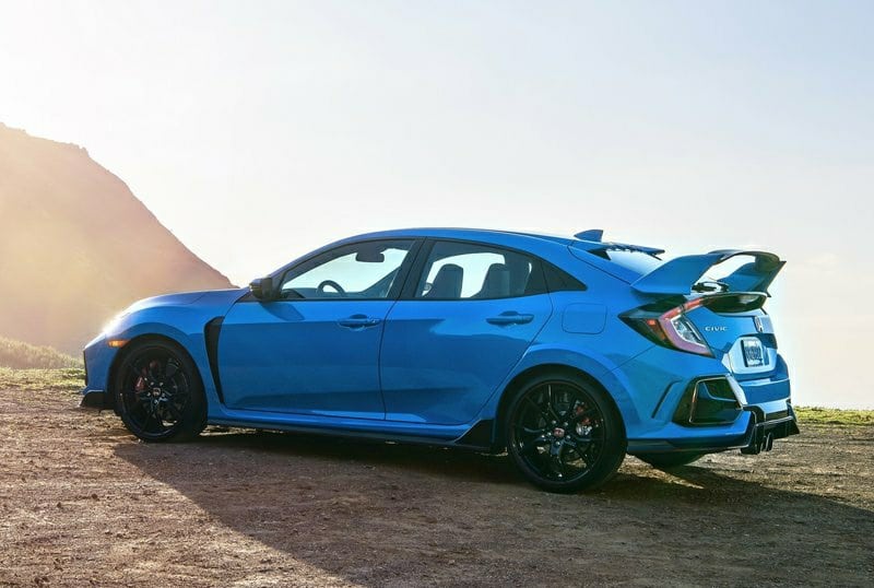 Honda Civic Type R arka kanat ve yan profil