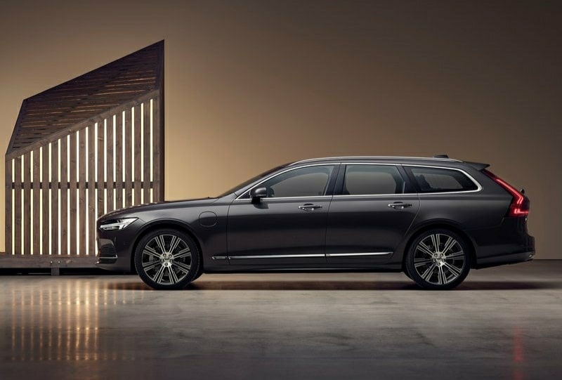 2020 Volvo V90 otomobil arşiv görseli