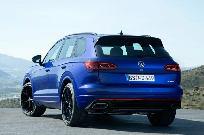 Touareg R arka üç çeyrek görünümü