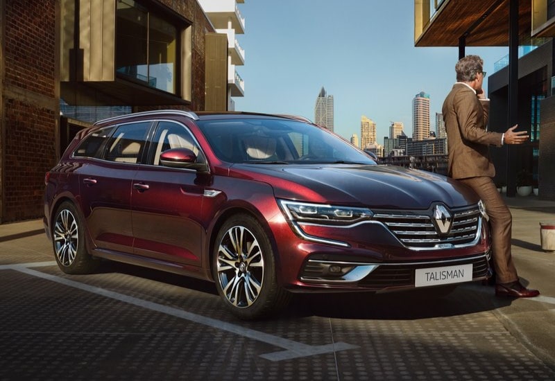 Renault Talisman Estate ön ve yan görünüm