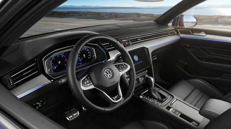 Volkswagen Passat sedan arka ve gövde tasarımı