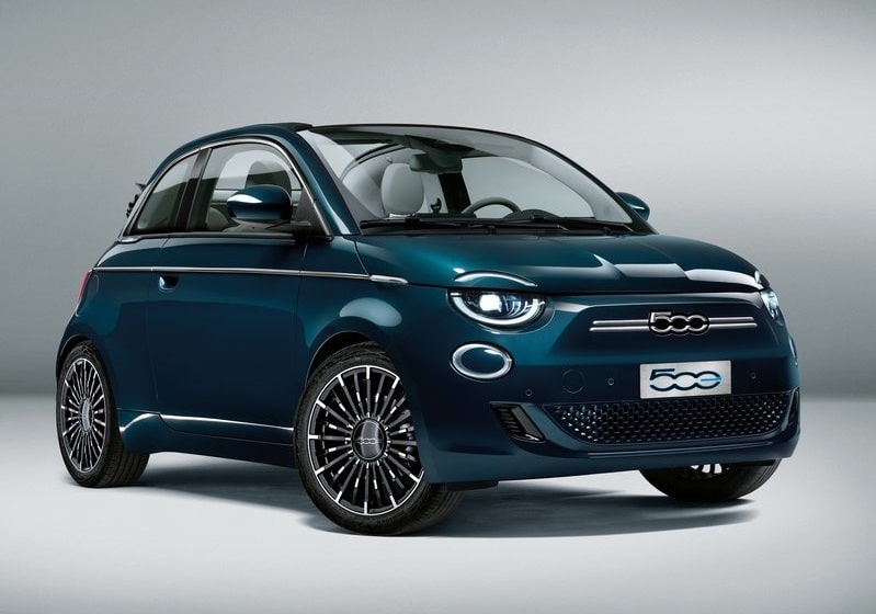 2021 Fiat 500 La Prima otomobil arşiv görseli