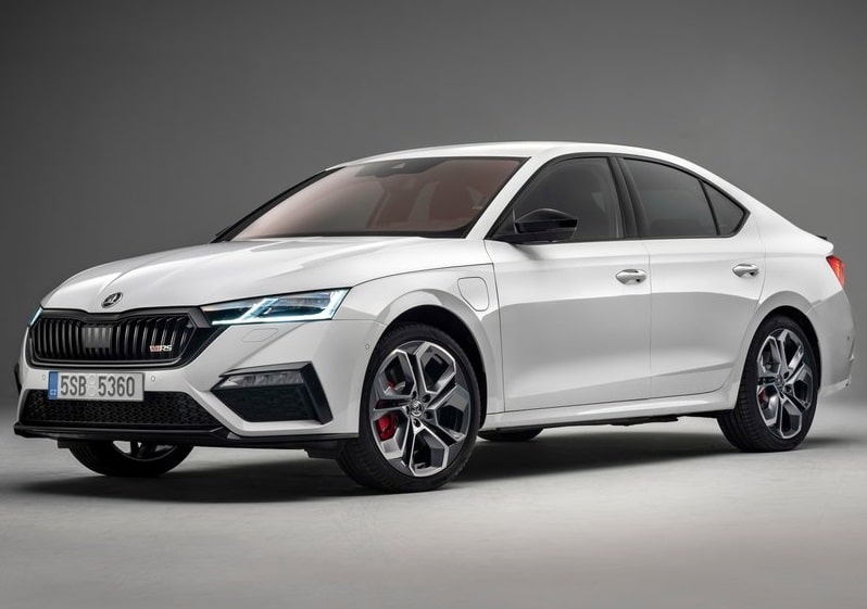 2021 Skoda Octavia RS IV otomobil arşiv görseli