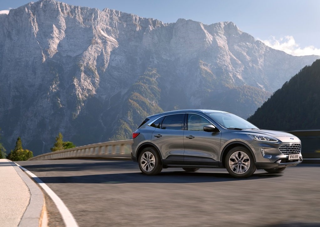 Ford Kuga Titanium arka görünüm