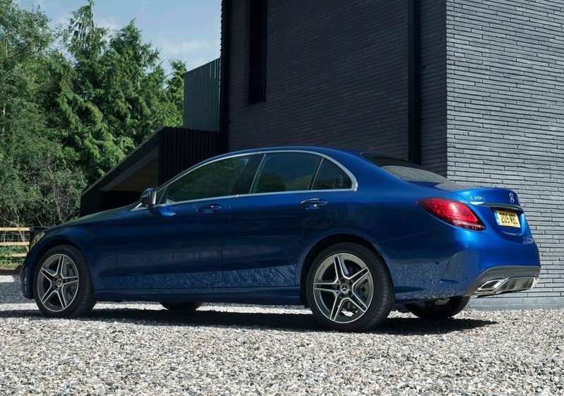 Mercedes-Benz C Serisi sedan dış görünümü