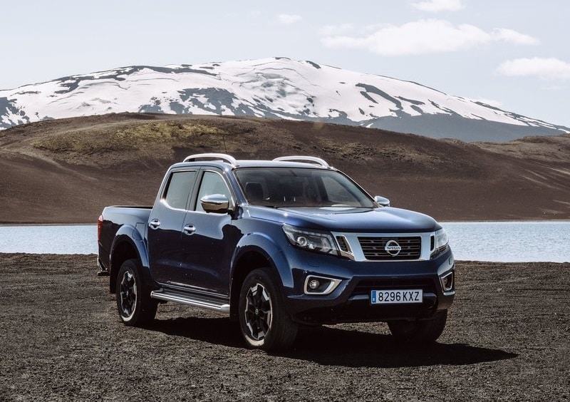 Nissan Navara yan görünüm arşiv görseli