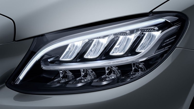 Mercedes-Benz C Serisi LED far