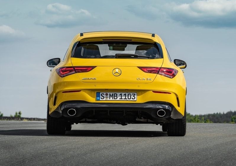 CLA 35 4MATIC Shooting Brake ön üç çeyrek görünüm