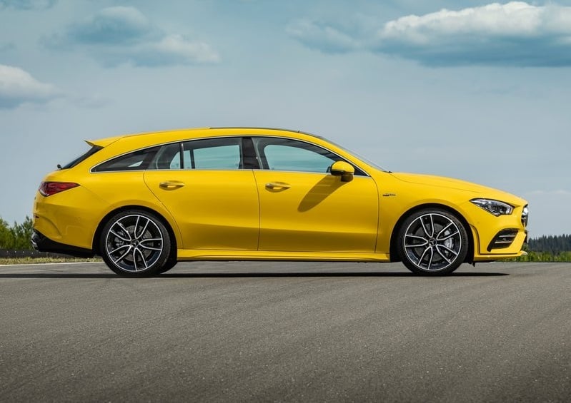 CLA 35 Shooting Brake arka üç çeyrek görünüm