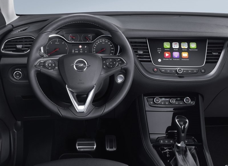 Opel Grandland X kokpit arşiv görünümü