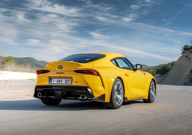 GR Supra 2.0 tavan çizgisi