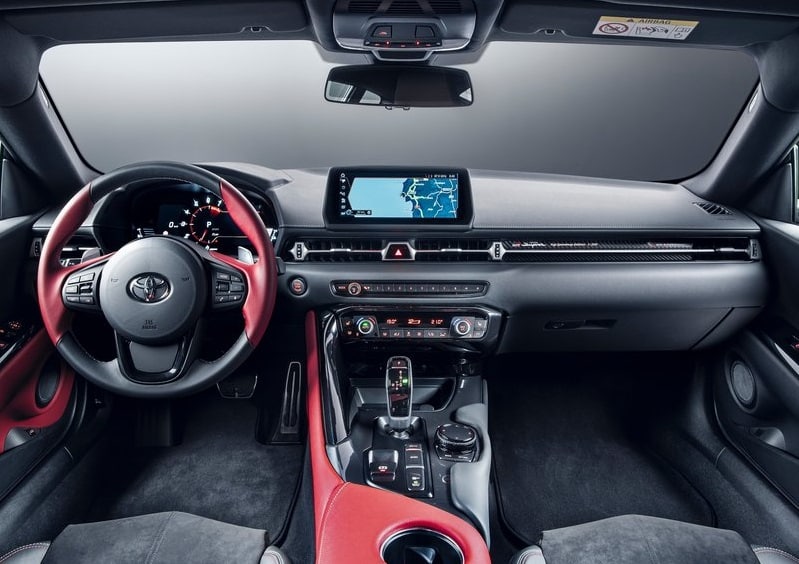 GR Supra 2.0 arşiv görseli