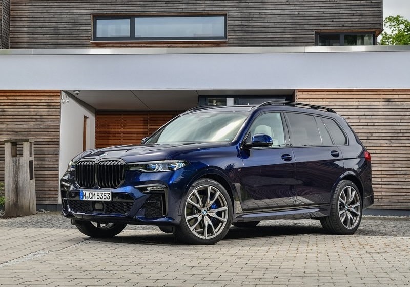 BMW X7 M50i dış görünüm