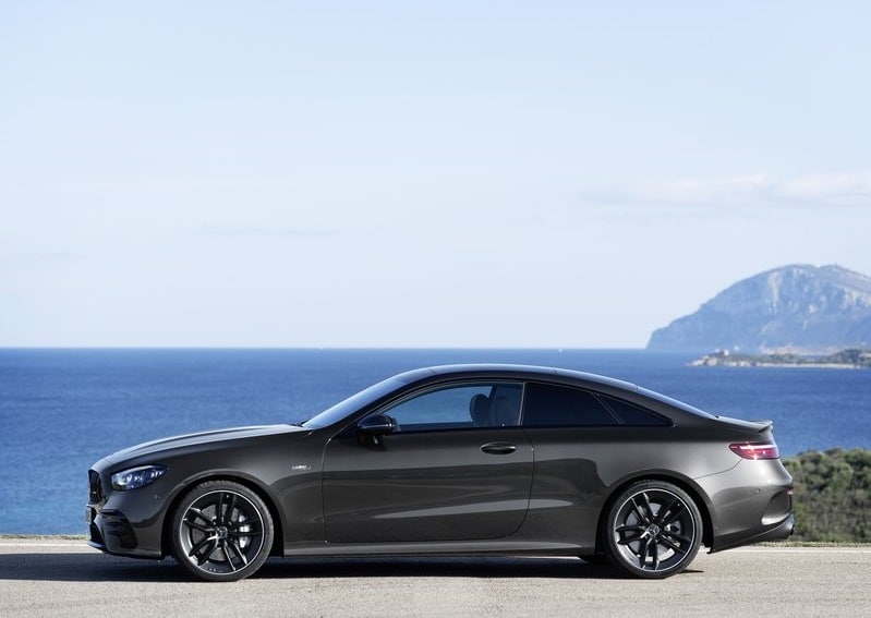 Mercedes-AMG E 53 Coupe tasarım görseli