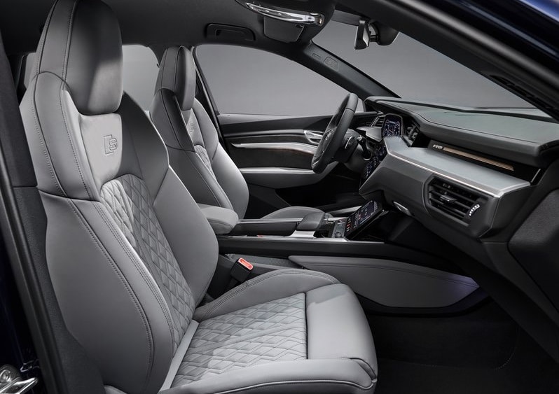 Audi e-tron S arşiv görseli 12