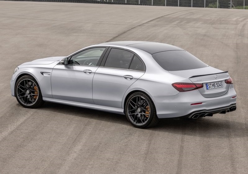 Mercedes-AMG E 63 S sedan galeri görseli 5