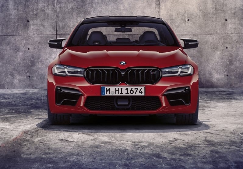 BMW M5 Competition iç mekân görünümü