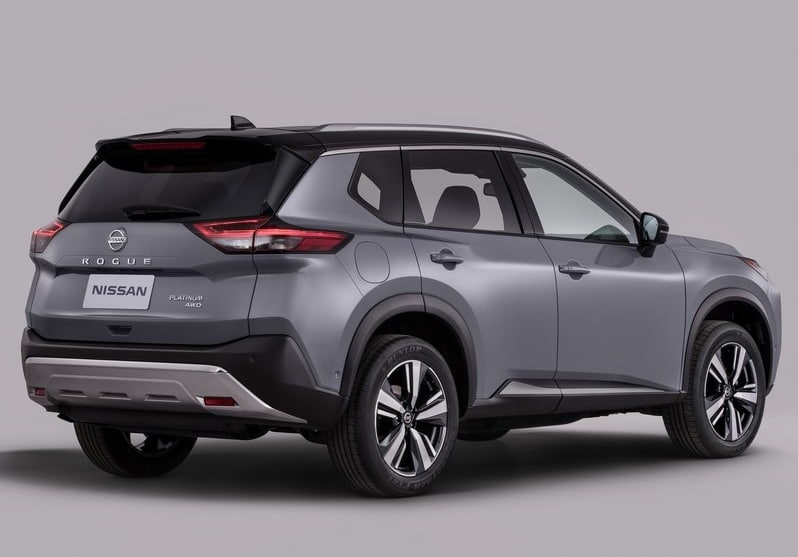 Nissan Rogue yan ve arka gövde tasarımı