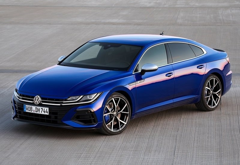 2021 VW Arteon R otomobil arşiv görseli
