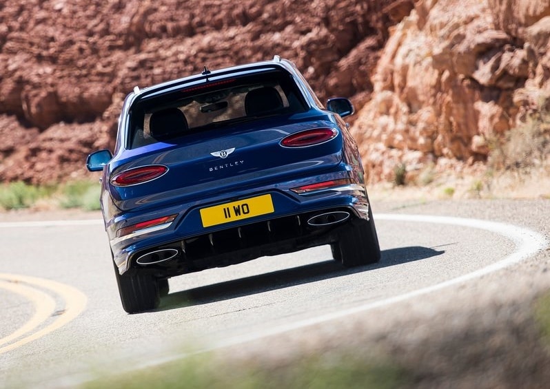 Bentley Bentayga Speed yan görünüm