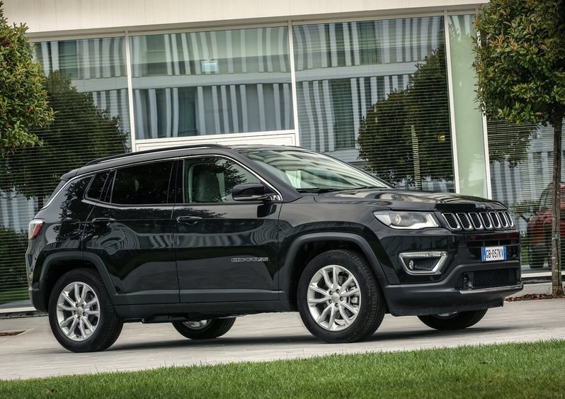 Jeep Compass 4xe dış görünüm