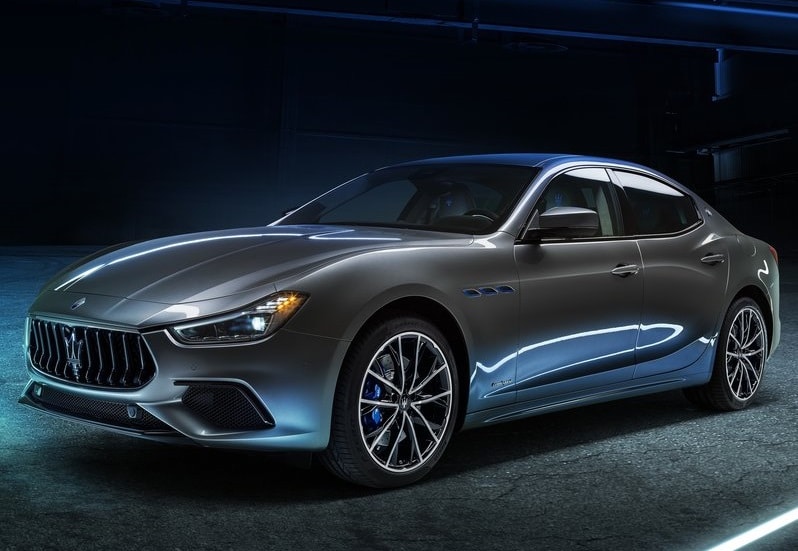 Maserati Ghibli Hybrid dış tasarım ve ön ızgara