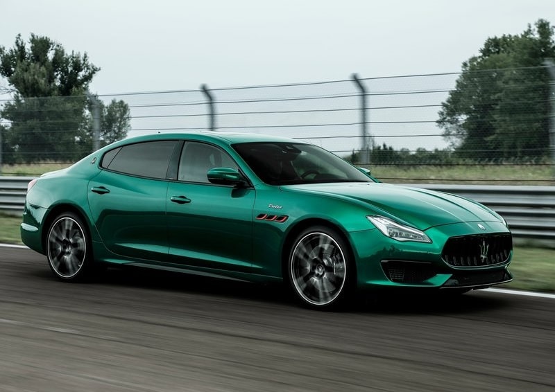 Maserati Quattroporte Trofeo dış tasarım arşiv görseli