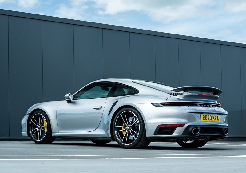 2021 Porsche 911 Turbo S dış tasarım
