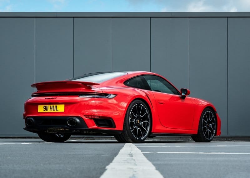 2021 Porsche 911 Turbo S otomobil arşiv görseli