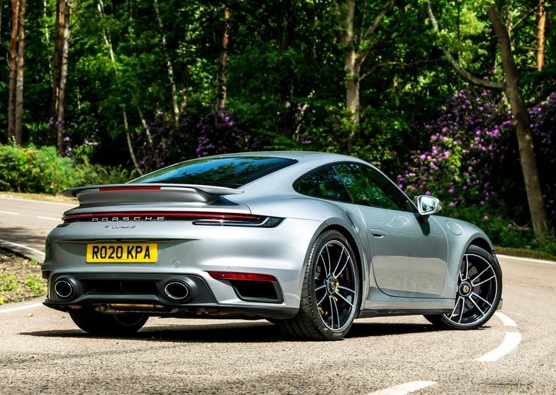 Porsche 911 Turbo S coupe tasarımı