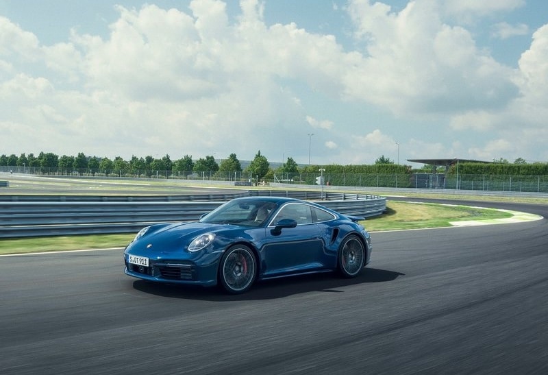 911 Turbo 992 arşiv görünümü 24