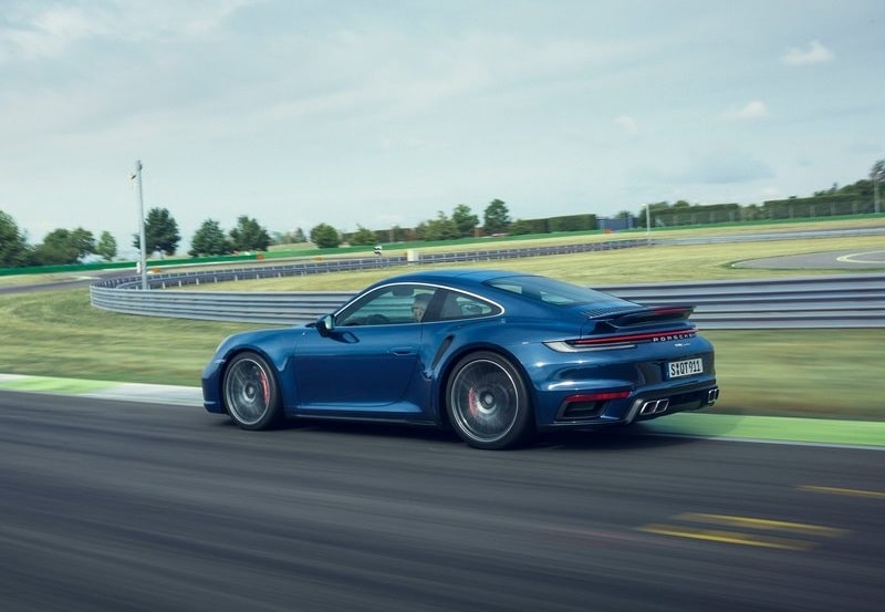 2021 Porsche 911 Turbo otomobil arşiv görseli