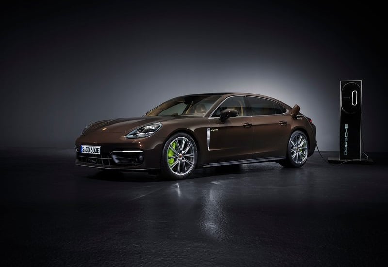Porsche Panamera 4S E-Hybrid Executive dış görünüm