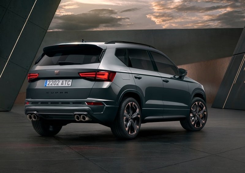 CUPRA Ateca arka üç çeyrek görünümü