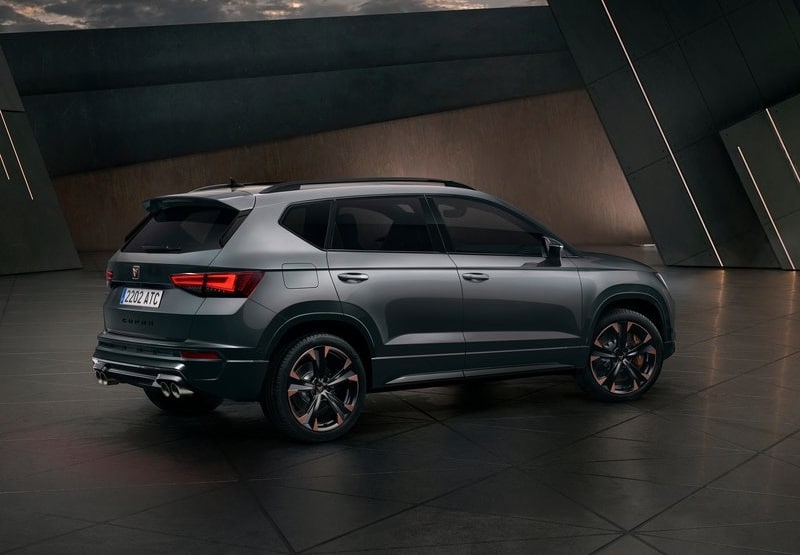 CUPRA Ateca arka yan görünümü