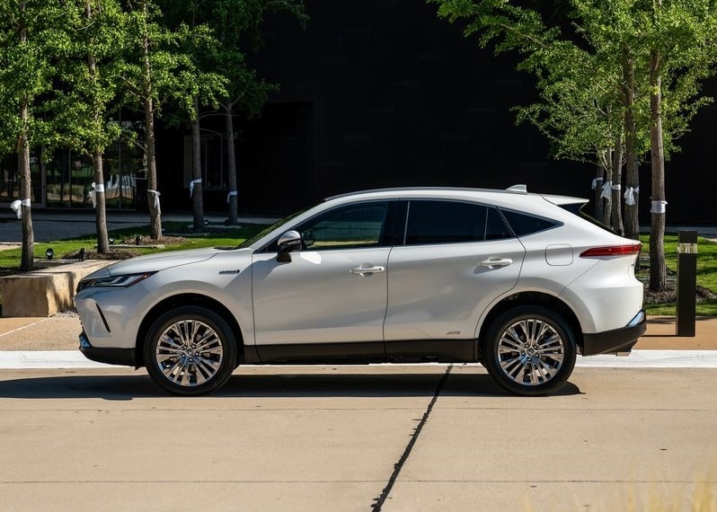 Toyota Venza galeri görünümü