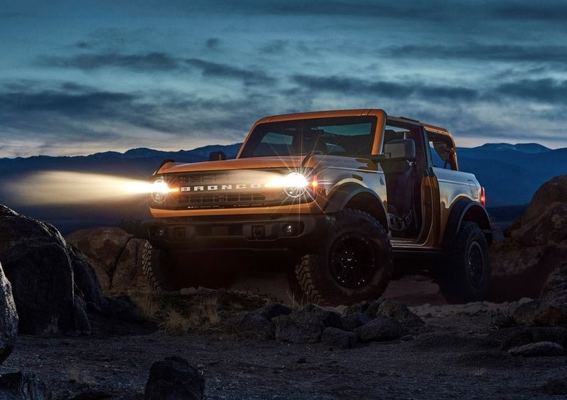 2021 Ford Bronco 2 Door arşiv görseli 6