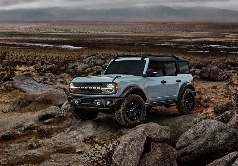 Ford Bronco dört kapılı arşiv görseli 6
