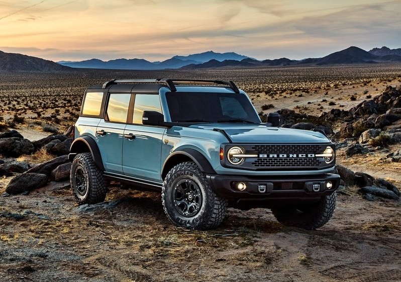 2021 Ford Bronco 4 Door otomobil arşiv görseli